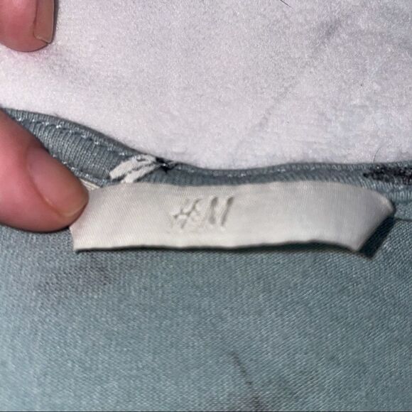 H&M Long Sleeve Crop Top Size Extra Small - Picture 4 of 4